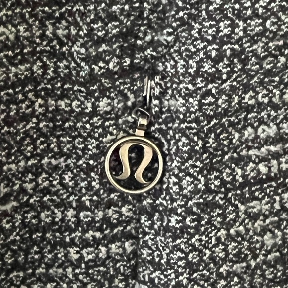 Lululemon Daily Yoga Jacket Coco Pique Black/Black Size 8 - Picture 9 of 10